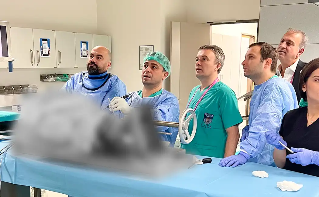 4 Kalça Artroskopisi Kadavra Kursu 2